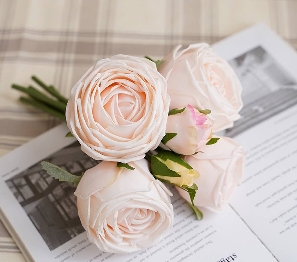 Angel Isabella - 6-stem bundle-Real Touch rose bouquet