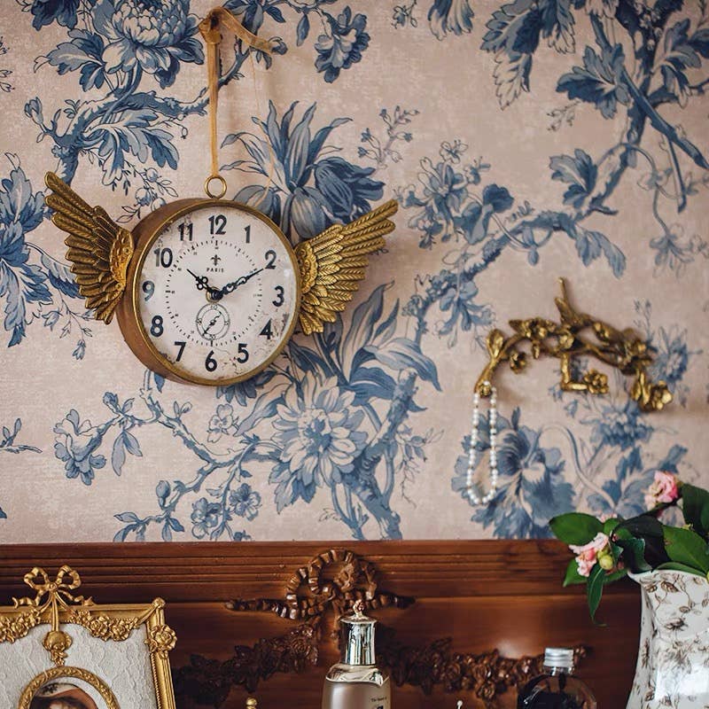 Le Menagerie - FRENCH IRON CLOCK IN GOLD FINISH