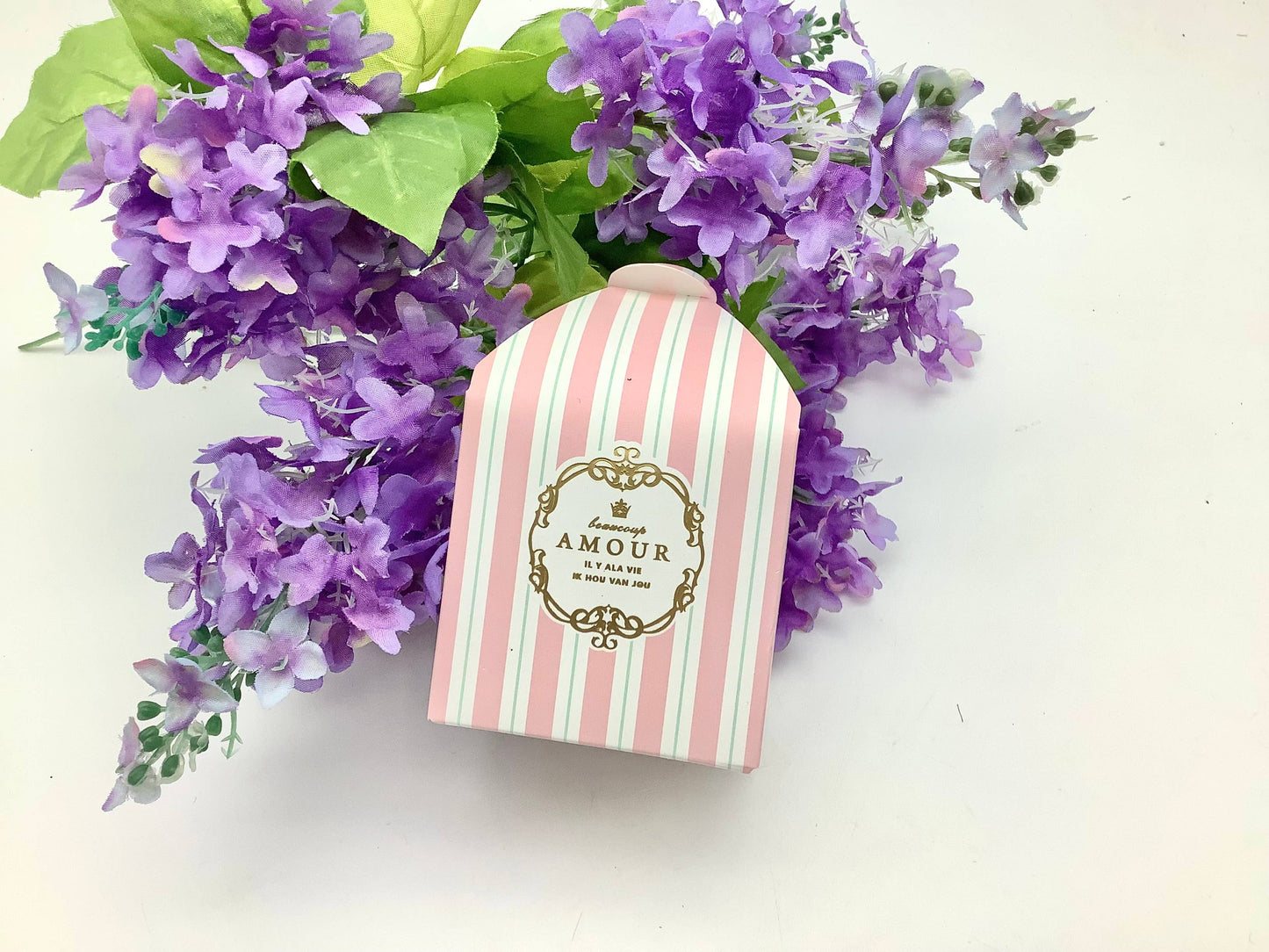 Le Menagerie - Amour French Patisserie themed Black Tea and Rose petals