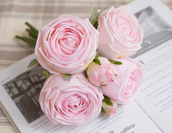Angel Isabella - 6-stem bundle-Real Touch rose bouquet