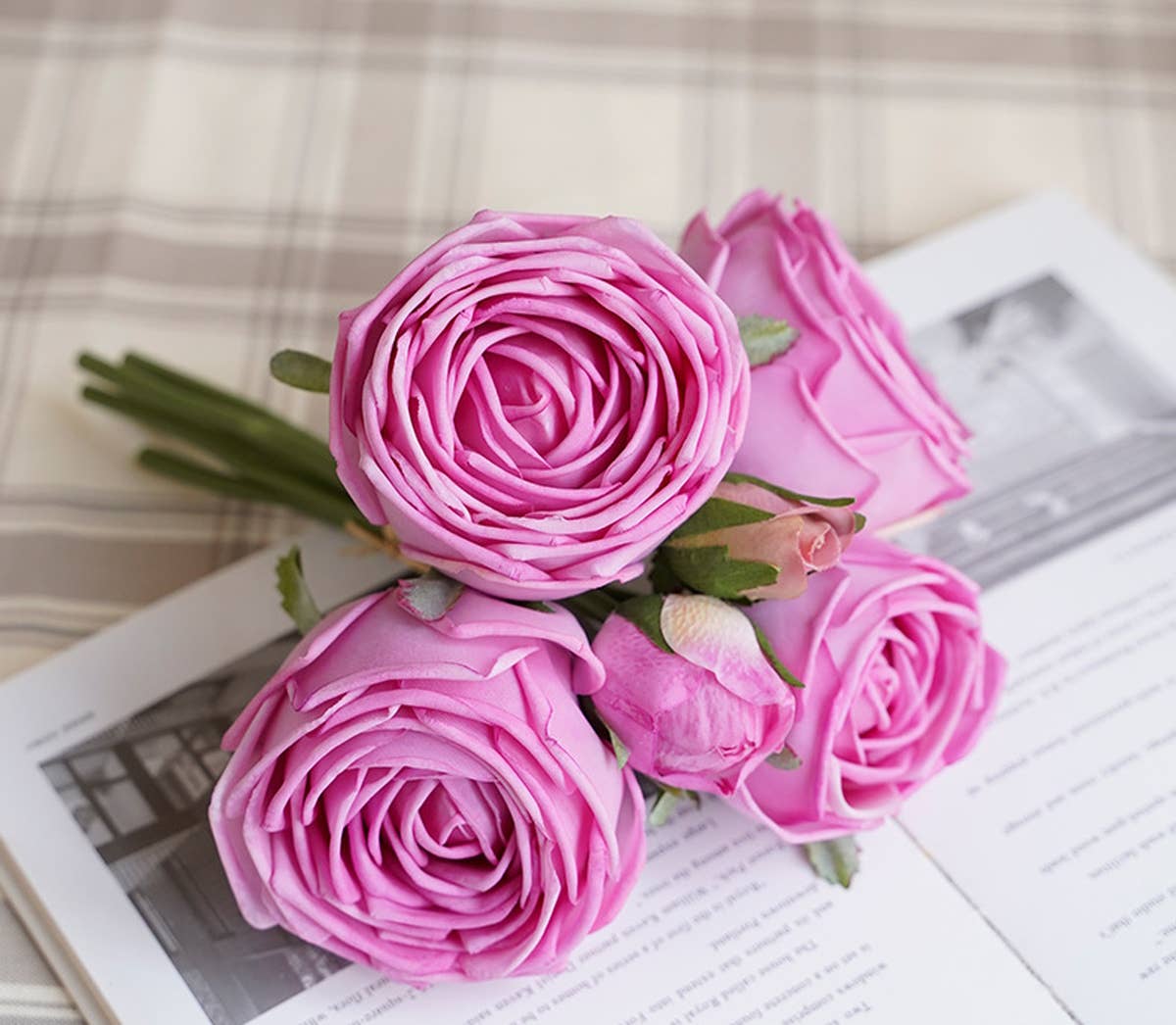 Angel Isabella - 6-stem bundle-Real Touch rose bouquet