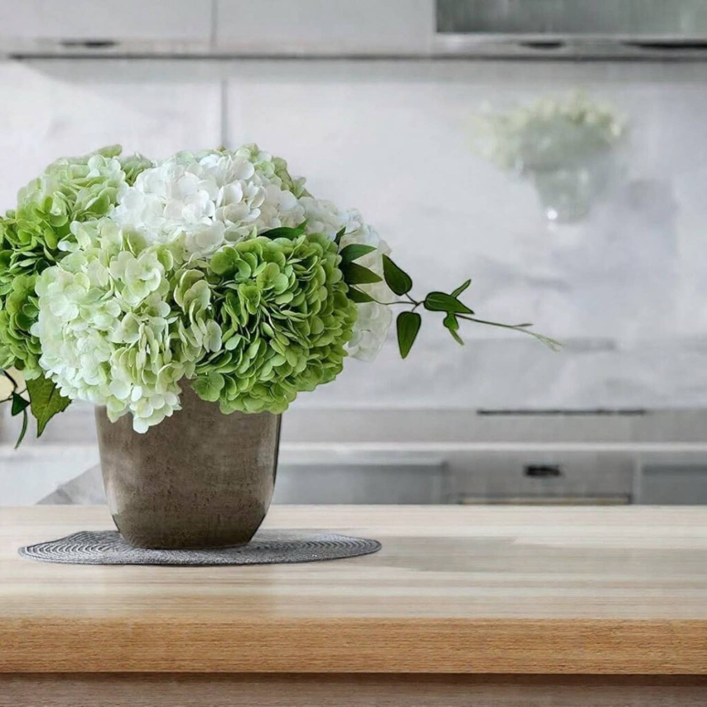 Angel Isabella - 18" Realistic Real Touch Artificial Hydrangea Stem