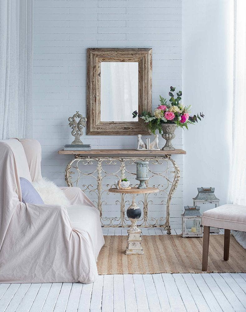 Le Menagerie - Decorative Accent