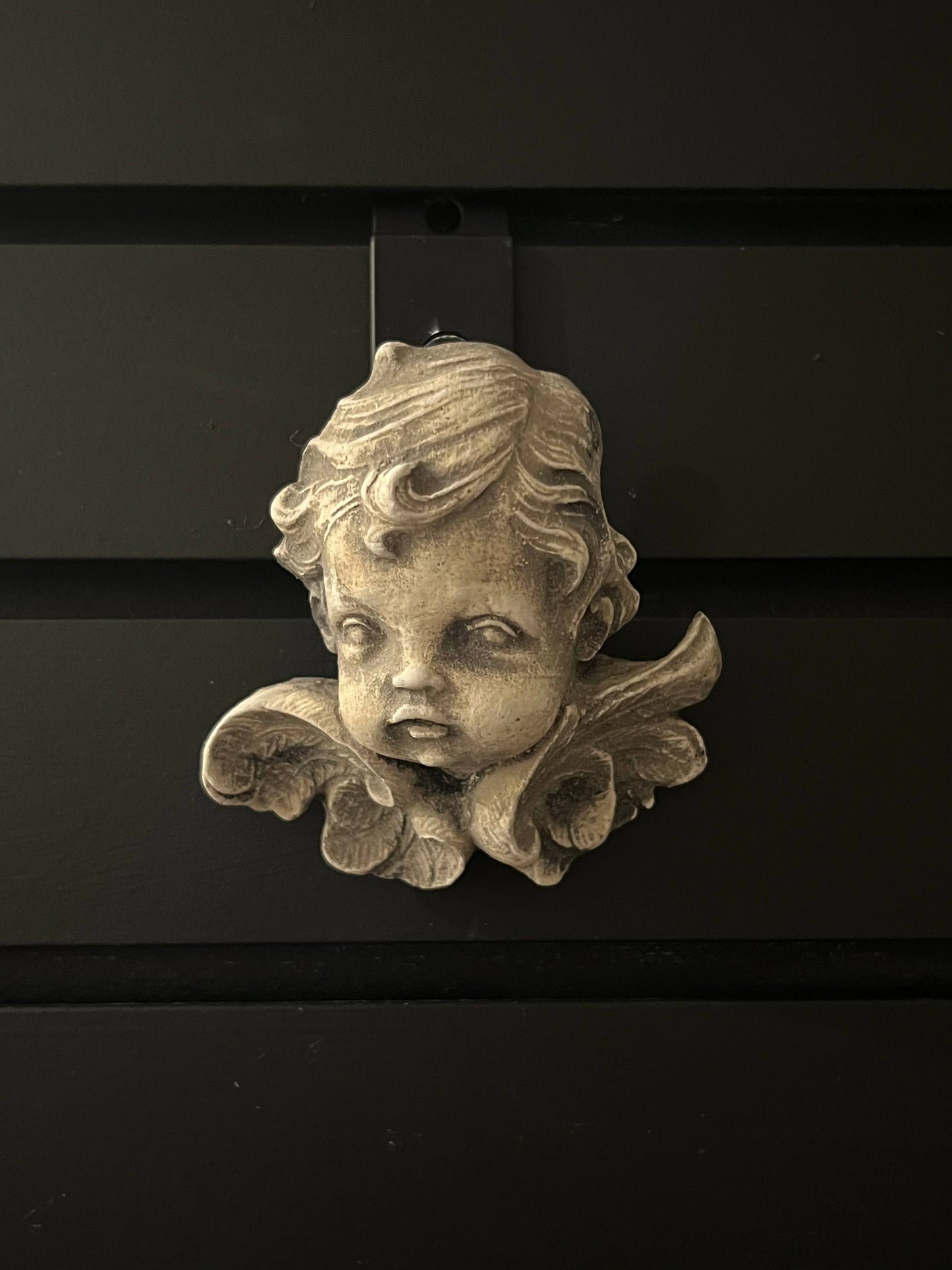 Le Menagerie - Winged Cherub Wall Plaque