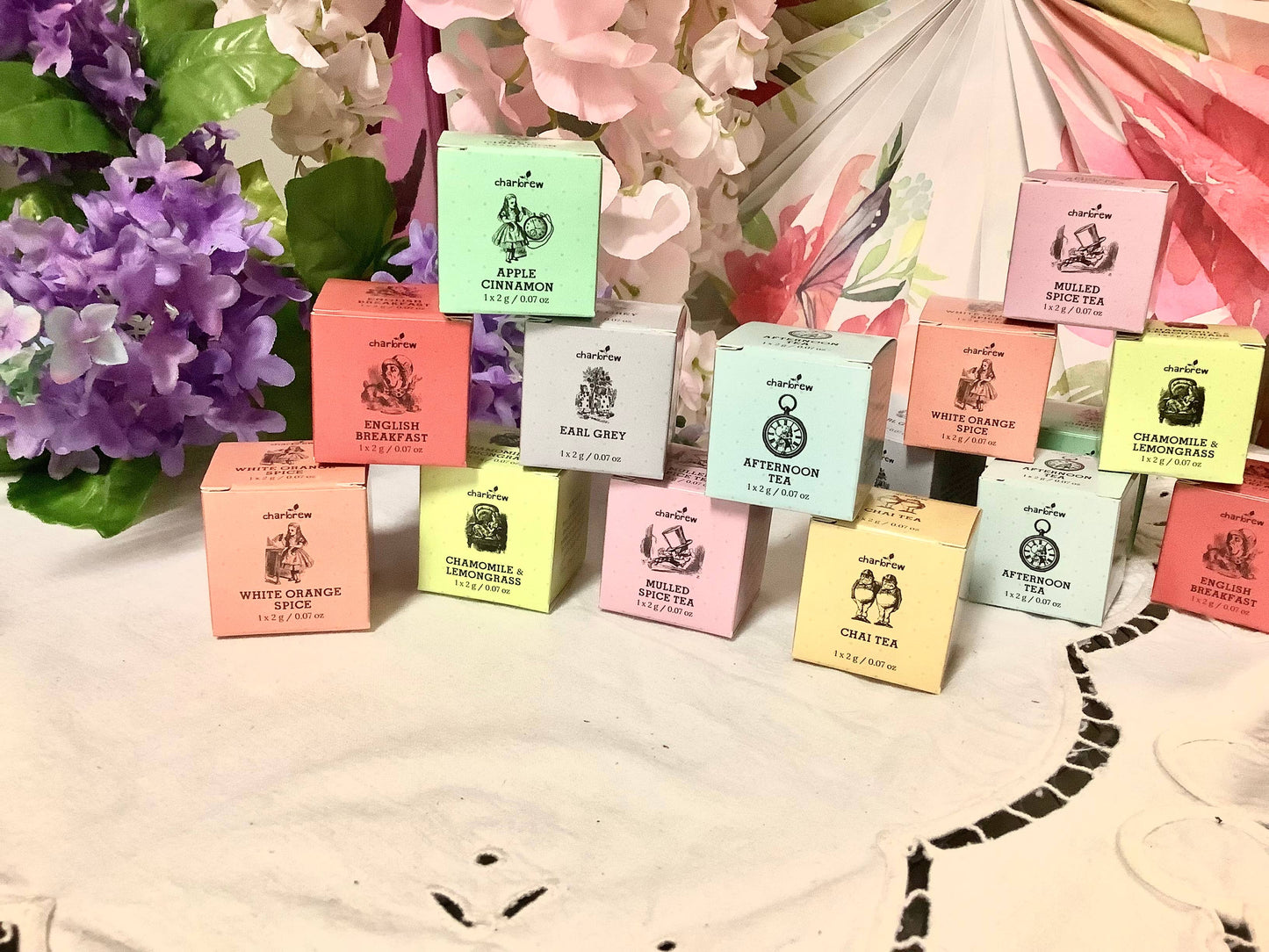 Le Menagerie - Alice in Wonderland Variety Assortment British tea box