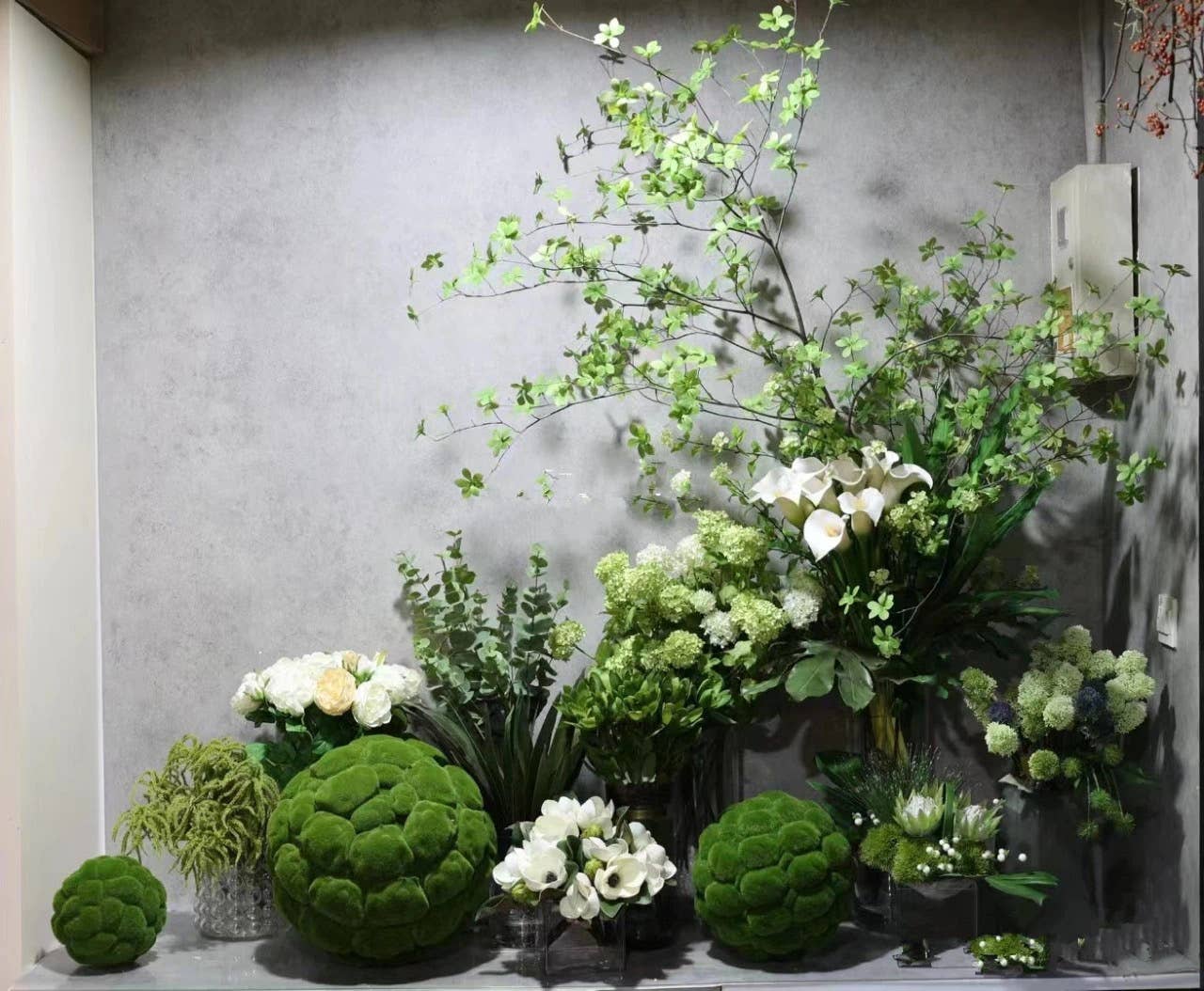 Angel Isabella - 40"Long-5 Blooms-Premium Faux Snowball hydrangea spray