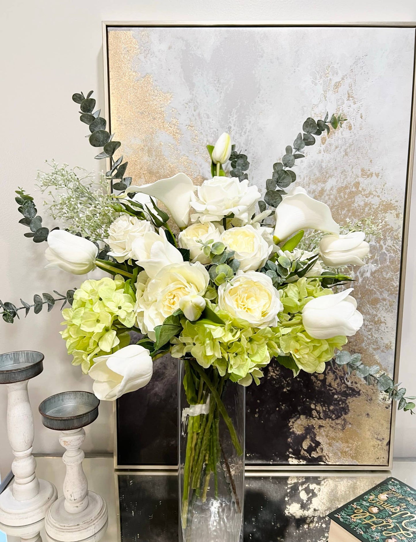 Le Menagerie - 18"-Long stem Real Touch Tulip Bud bouquet